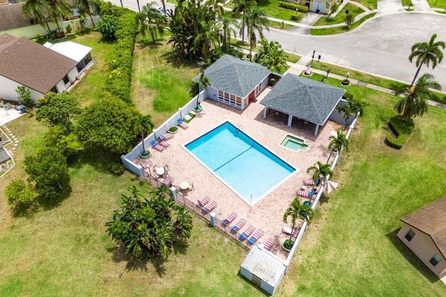 9100 Pine Springs Drive, Boca Raton, FL 33428