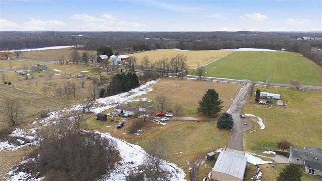 14950 Pine Lake Avenue, Cedar Springs, MI 49319