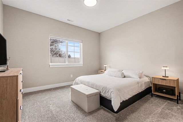 7462 Hardwood Street, Caledonia, MI 49316