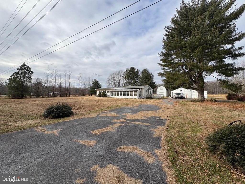 599 KERSEY RD, Viola, DE 19979