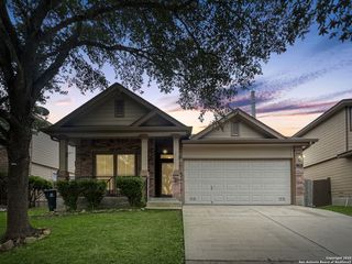 2384 MEDINA DR, New Braunfels, TX 78130