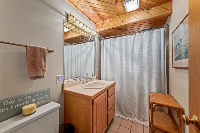 4 Dartmouth ROAD, Williams Bay, WI 53191