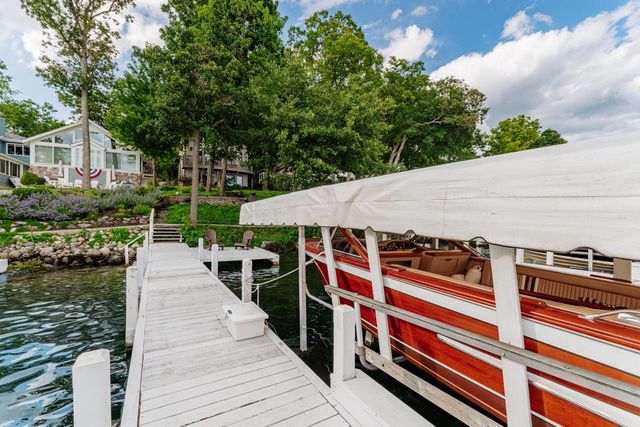4 Dartmouth ROAD, Williams Bay, WI 53191