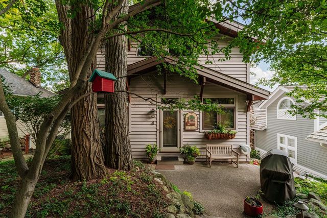 4 Dartmouth ROAD, Williams Bay, WI 53191