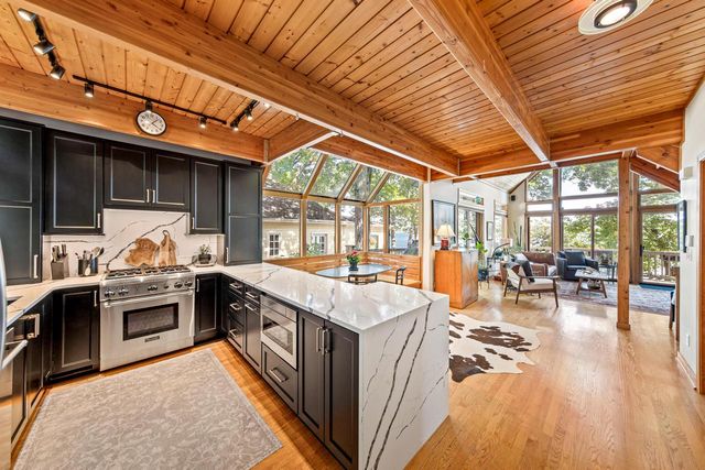 4 Dartmouth ROAD, Williams Bay, WI 53191