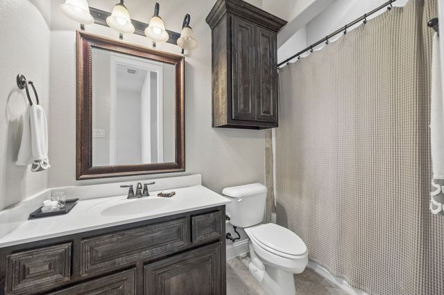 1013 Ember Crest Drive, Rockwall, TX 75087