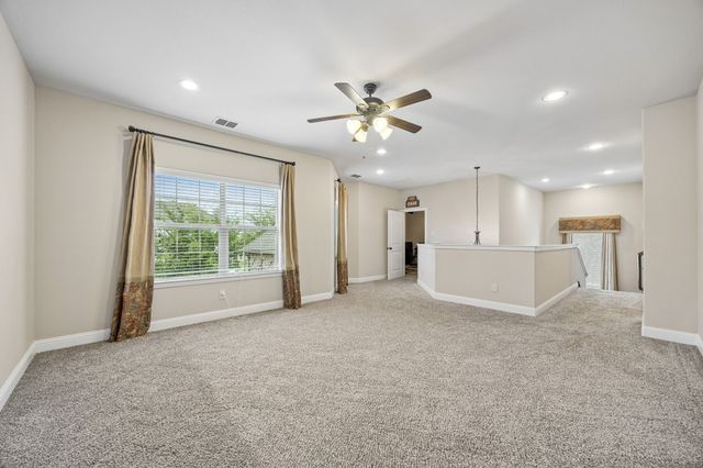 1013 Ember Crest Drive, Rockwall, TX 75087