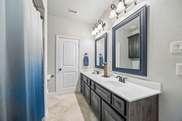 1013 Ember Crest Drive, Rockwall, TX 75087