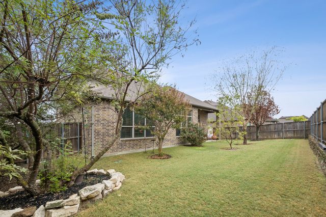 1013 Ember Crest Drive, Rockwall, TX 75087