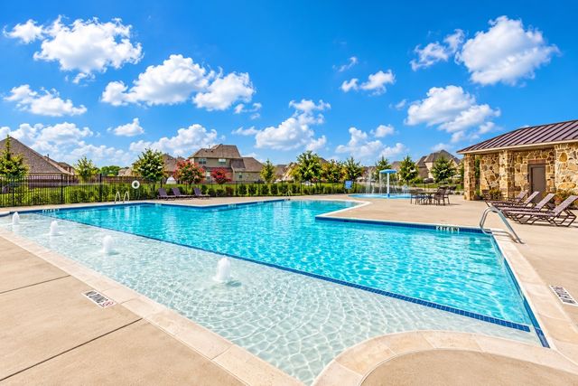 1013 Ember Crest Drive, Rockwall, TX 75087