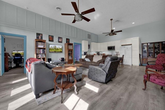 4910 Deeds Road, Granville, OH 43023