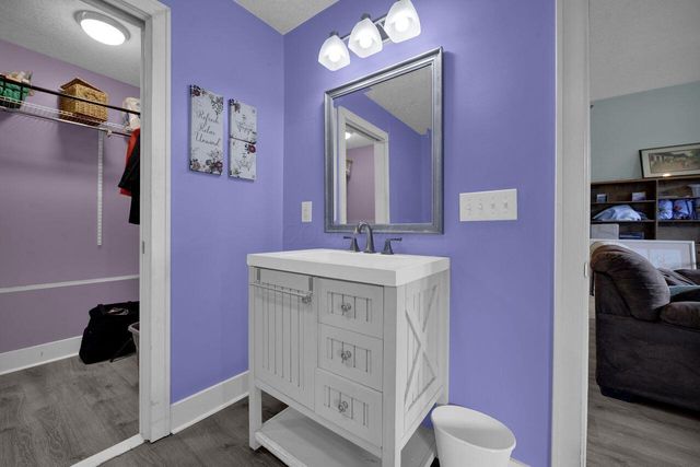 4910 Deeds Road, Granville, OH 43023