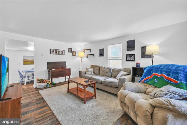 704 SQUARE ST, Mount Joy, PA 17552
