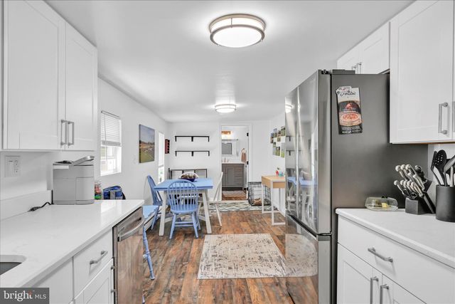 704 SQUARE ST, Mount Joy, PA 17552