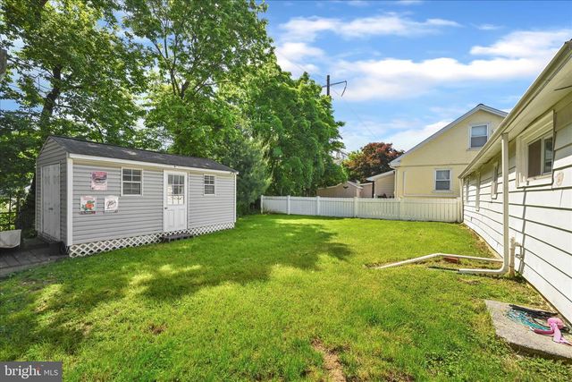 704 SQUARE ST, Mount Joy, PA 17552