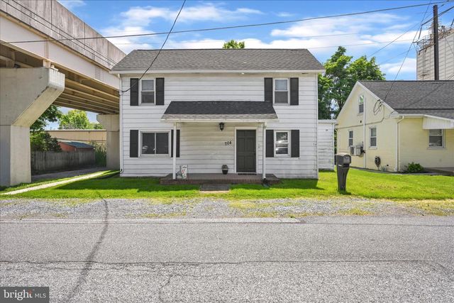 704 SQUARE ST, Mount Joy, PA 17552