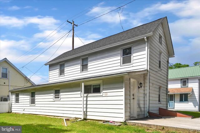 704 SQUARE ST, Mount Joy, PA 17552