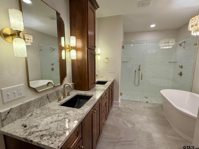 15212 Maple Leaf Ct, Tyler, TX 75707