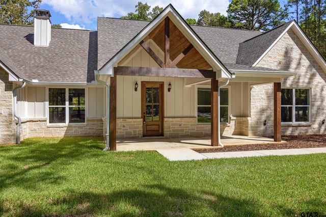 15212 Maple Leaf Ct, Tyler, TX 75707