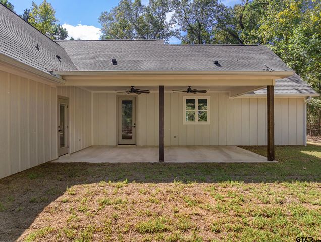 15212 Maple Leaf Ct, Tyler, TX 75707