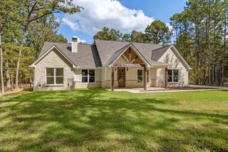 15212 Maple Leaf Ct, Tyler, TX 75707