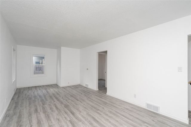 1313 13th Street, Des Moines, IA 50314