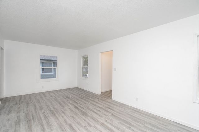 1313 13th Street, Des Moines, IA 50314