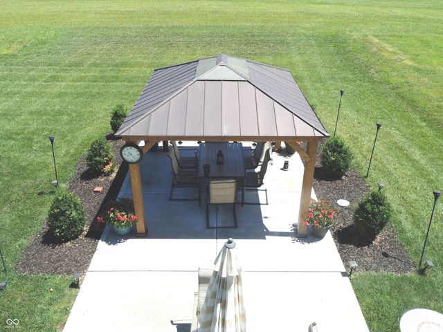 1499 NE Santee Drive, Greensburg, IN 47240