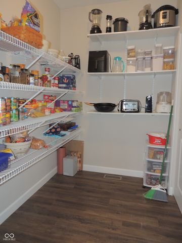 1499 NE Santee Drive, Greensburg, IN 47240