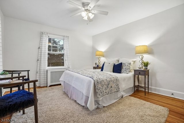 25 Burnett Ter, Maplewood Twp., NJ 07040