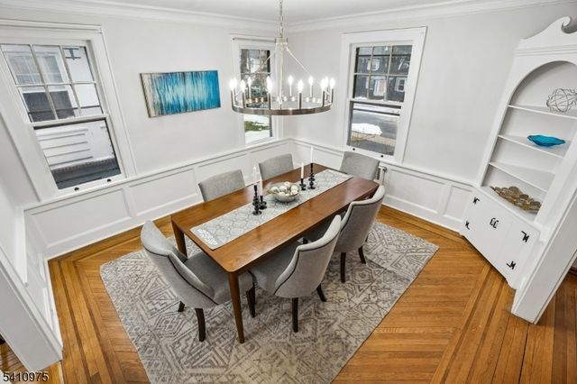 25 Burnett Ter, Maplewood Twp., NJ 07040