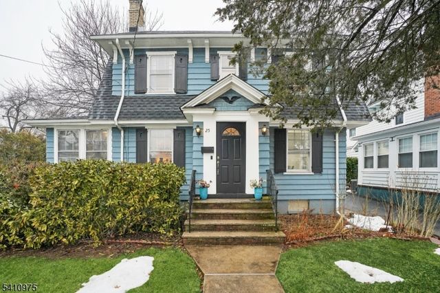 25 Burnett Ter, Maplewood Twp., NJ 07040