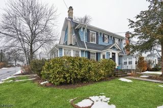 25 Burnett Ter, Maplewood Twp., NJ 07040