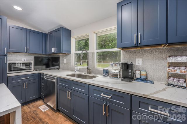 2276 Cid Road, Lexington, NC 27292