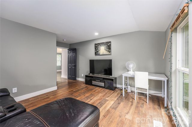 2276 Cid Road, Lexington, NC 27292