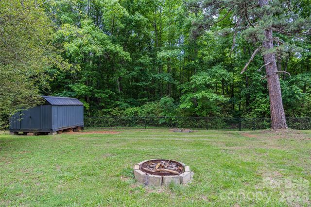 2276 Cid Road, Lexington, NC 27292