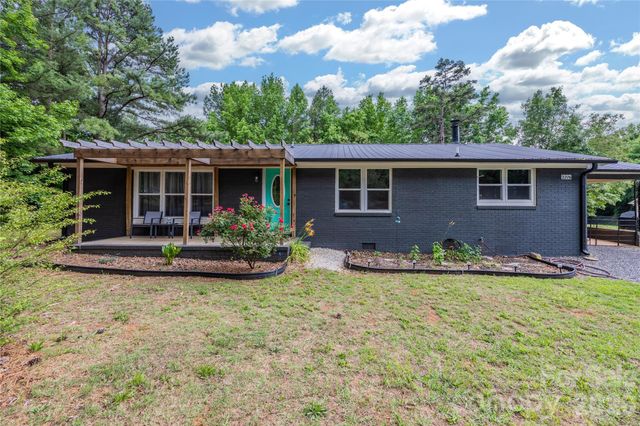 2276 Cid Road, Lexington, NC 27292