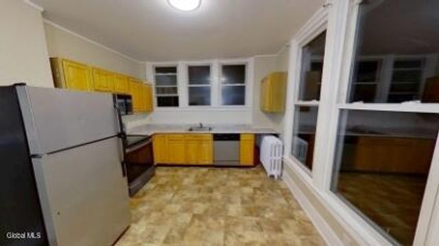 100 Ryckman Avenue 1, Albany, NY 12208