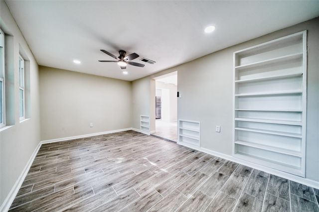 730 Doncrest Street, Channelview, TX 77530