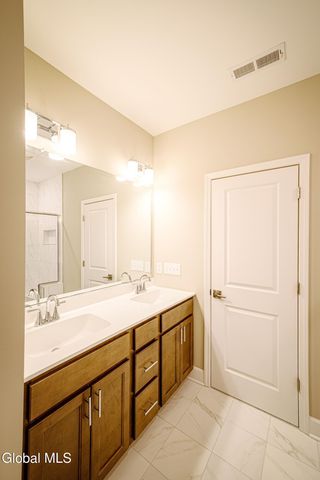 18 Reed's Hollow, Saratoga Springs, NY 12866