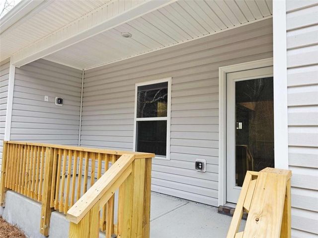 216 Rhett Drive, Bowdon, GA 30108