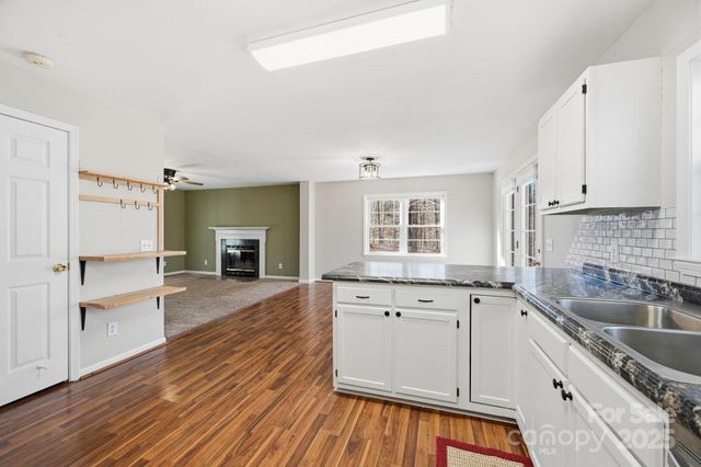 810 Mt Vernon Road, Woodleaf, NC 27054