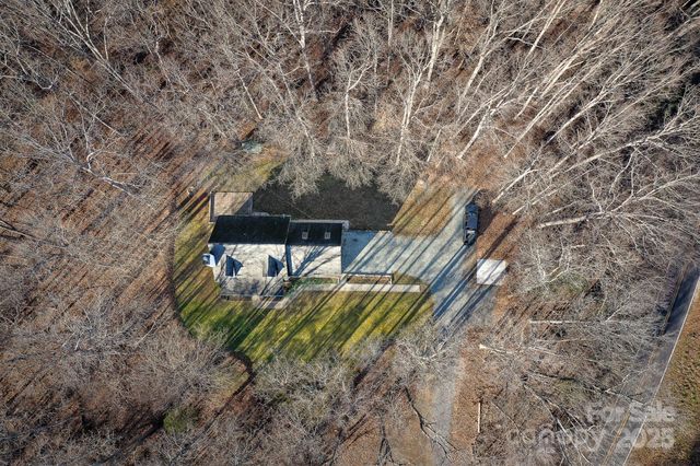 810 Mt Vernon Road, Woodleaf, NC 27054