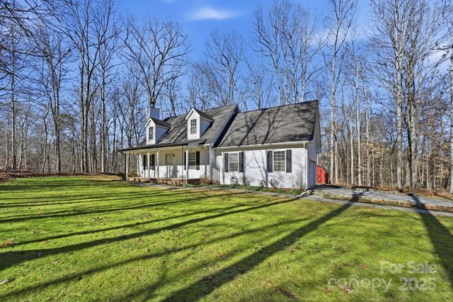 810 Mt Vernon Road, Woodleaf, NC 27054