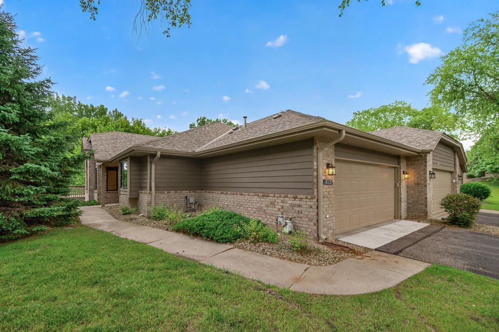 18137 Judicial Way S, Lakeville, MN 55044 — photo 3