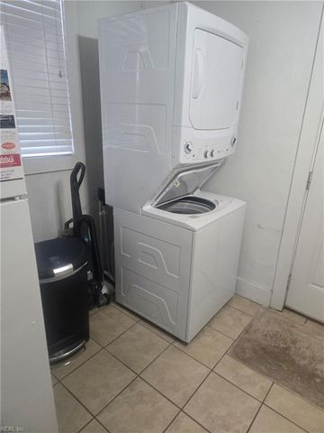 2707 Pretty Lake AVE, Norfolk, VA 23518