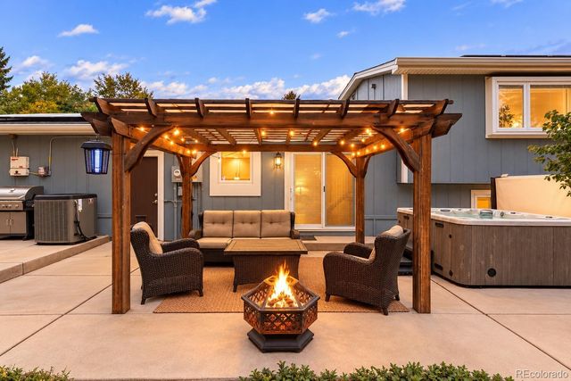 5852 S Nelson Street, Littleton, CO 80127