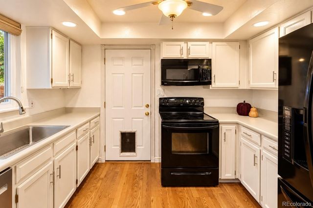 5852 S Nelson Street, Littleton, CO 80127