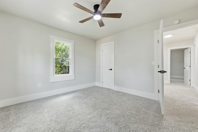 513 Warren Street, Walterboro, SC 29488