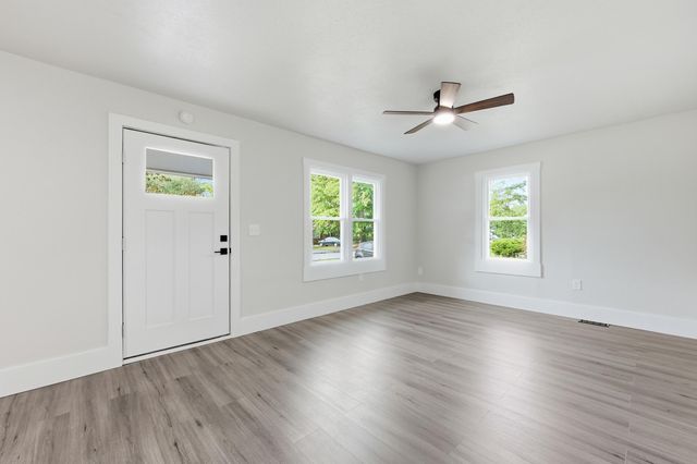 513 Warren Street, Walterboro, SC 29488